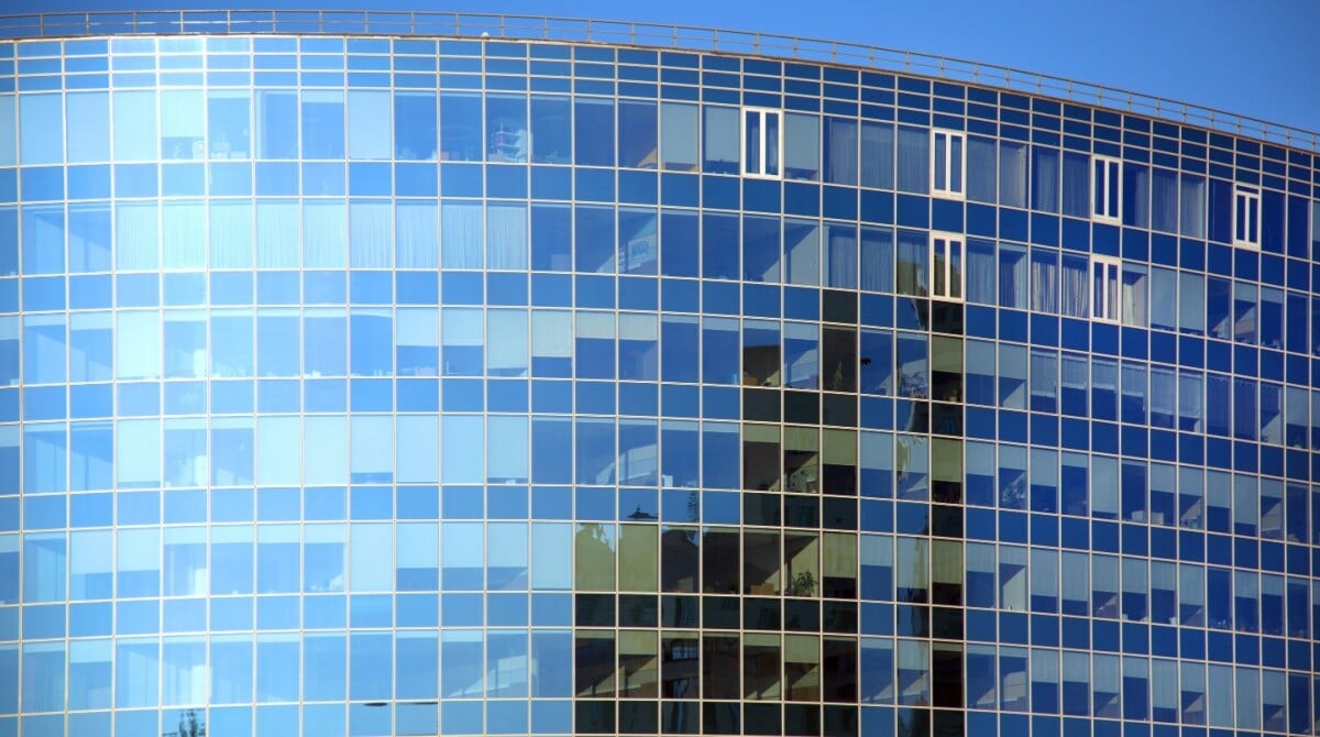 Renovating Thompson Center to Become Google's New Headquarters